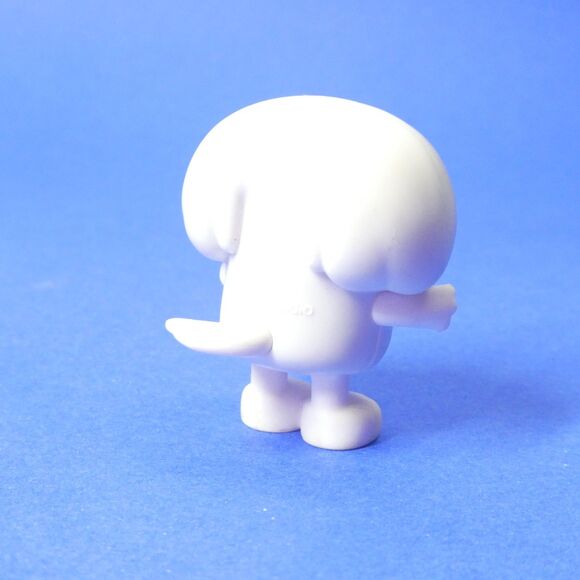 Bluey Friend Lila Maltese White Dog Figure 2" - Picture 3 of 7